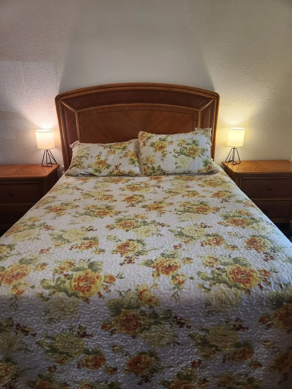 Oversized King 109x100 Rose Floral Reversible Quilted Bedspread Cottagecore